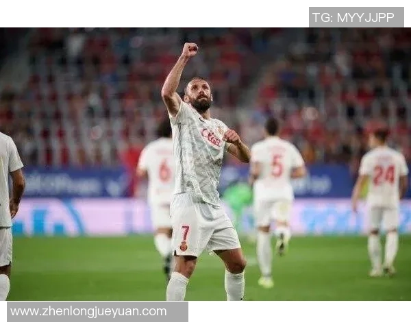 足球明星穆里奇的传奇故事与职业生涯回顾