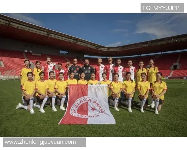 追寻足球明星的足迹与秘密偷袜子背后的奇妙故事